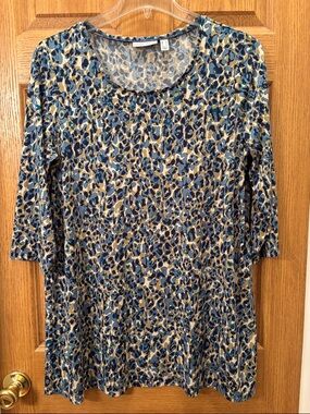 Blue and Tan Leopard Print 3/4 Sleeve Top